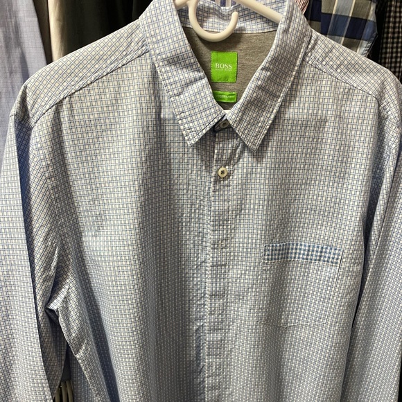 Hugo Boss Dress Shirt Modern Fit - Picture 3 of 7